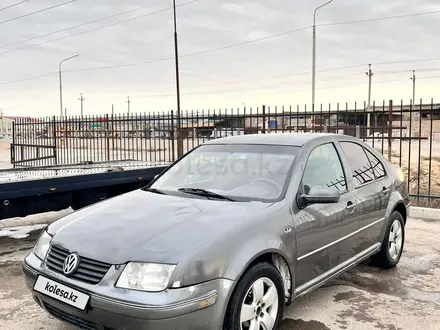 Volkswagen Jetta 2003 года за 1 700 000 тг. в Жанаозен – фото 2