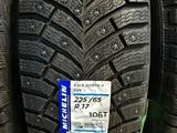 Зимние шипованные шины Michelin X-Ice North 4 SUV 225/65 R17 106Tүшін150 000 тг. в Алматы