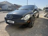 Mercedes-Benz R 350 2006 года за 5 300 000 тг. в Шымкент – фото 2