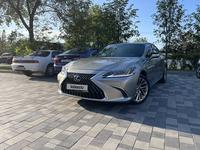 Lexus ES 300h 2021 годаүшін20 500 000 тг. в Алматы