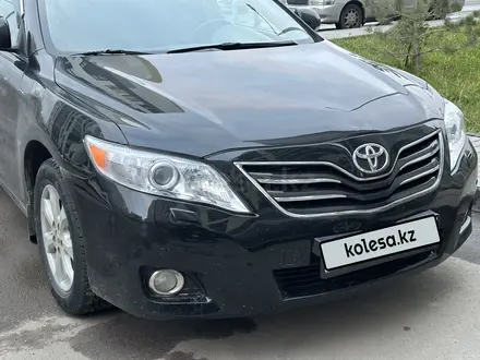 Toyota Camry 2010 года за 7 250 000 тг. в Алматы – фото 2