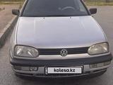 Volkswagen Golf 1994 годаүшін2 200 000 тг. в Талдыкорган