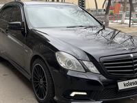 Mercedes-Benz E 200 2011 годаfor7 200 000 тг. в Павлодар