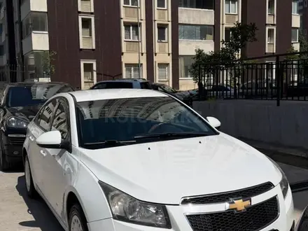 Chevrolet Cruze 2013 года за 2 850 000 тг. в Алматы – фото 4