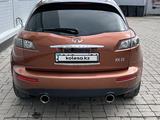 Infiniti FX35 2005 годаүшін7 500 000 тг. в Актобе – фото 2