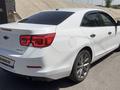 Chevrolet Malibu 2014 года за 8 000 000 тг. в Шымкент – фото 3