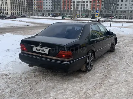 Mercedes-Benz S 300 1993 года за 2 200 000 тг. в Астана – фото 3