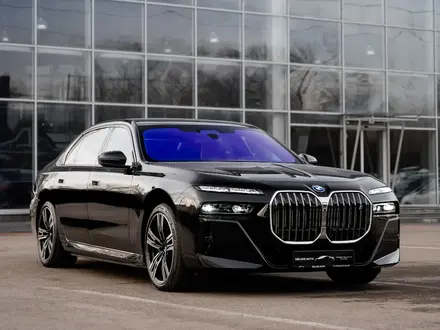 BMW i7 2023 года за 85 000 000 тг. в Алматы – фото 2