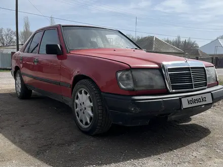 Mercedes-Benz E 300 1989 года за 900 000 тг. в Шу