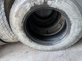 Шины б/у 315/70/22, 5 за 15 000 тг. в Караганда – фото 2