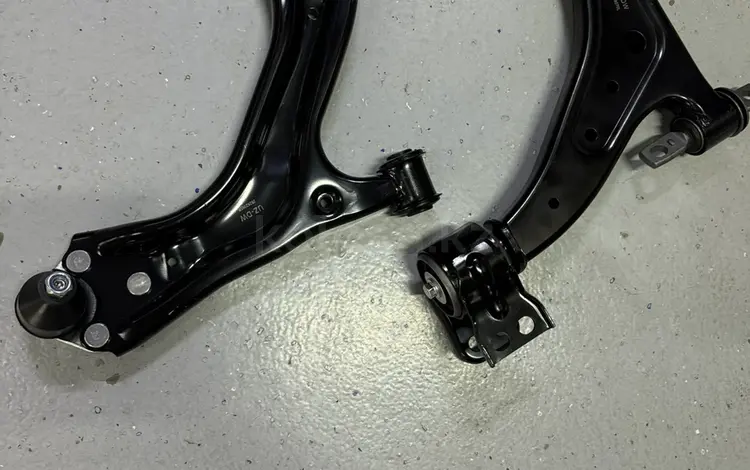 Рычаги передние за 20 000 тг. в Астана