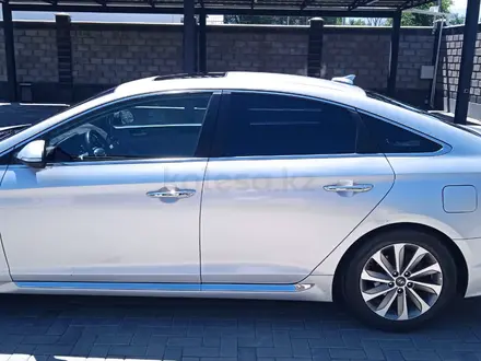 Hyundai Sonata 2016 года за 6 800 000 тг. в Алматы – фото 2