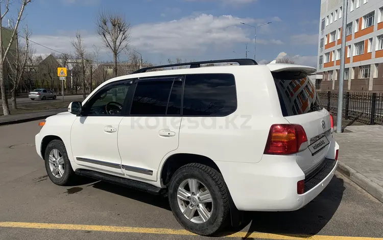 Toyota Land Cruiser 2014 годаүшін24 500 000 тг. в Астана