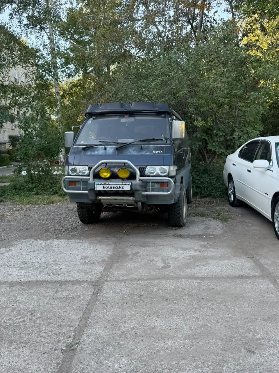 Мицубиси Делика, 1993