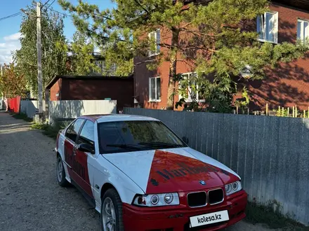 BMW 320 1991 года за 1 200 000 тг. в Усть-Каменогорск – фото 2