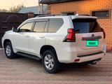 Toyota Land Cruiser Prado 2017 годаүшін20 800 000 тг. в Актобе – фото 3