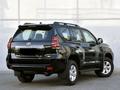 Toyota Land Cruiser Prado 2023 года за 22 900 000 тг. в Алматы – фото 3