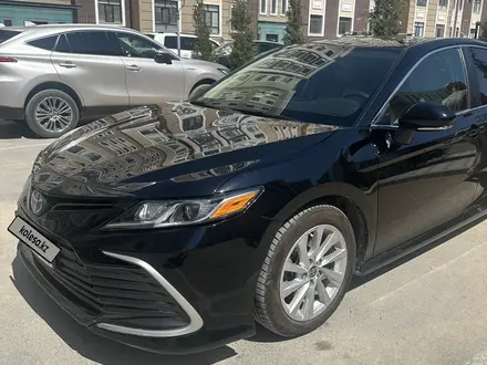 Toyota Camry 2021 года за 11 000 000 тг. в Актау – фото 5