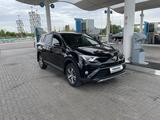 Toyota RAV4 2019 года за 13 000 000 тг. в Астана – фото 2