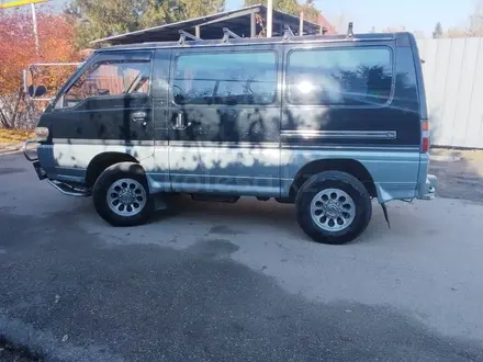 Mitsubishi Delica 1994 года за 2 750 000 тг. в Алматы – фото 5