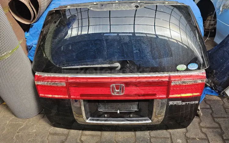 Крышка багажник для Honda Elysion Prestige за 65 000 тг. в Алматы