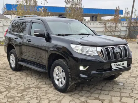 Toyota Land Cruiser Prado 2021 года за 24 900 000 тг. в Актобе