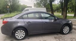 Chevrolet Cruze 2013 года за 5 500 000 тг. в Алматы – фото 2