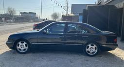 Mercedes-Benz E 280 2000 года за 5 450 000 тг. в Шымкент – фото 4