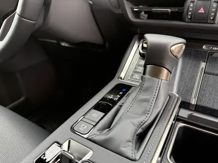 Lexus GX 550 2025 года за 61 000 000 тг. в Алматы – фото 15