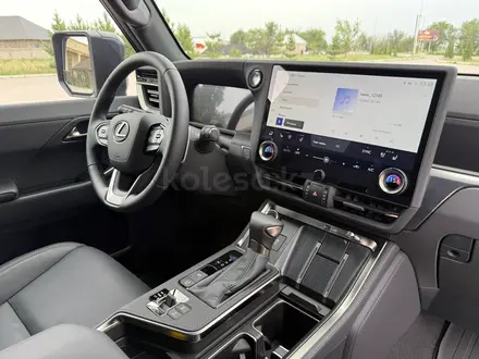 Lexus GX 550 2025 года за 61 000 000 тг. в Алматы – фото 17