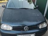 Volkswagen Golf 2002 годаfor2 100 000 тг. в Шымкент