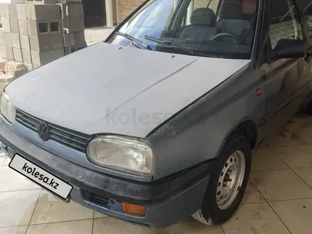Volkswagen Golf 1993 года за 499 000 тг. в Актау – фото 6