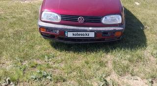 Volkswagen Golf 1994 годаүшін1 400 000 тг. в Семей