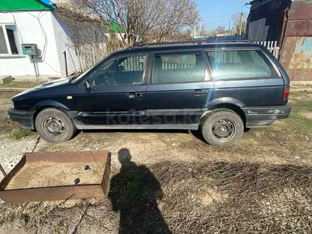 Volkswagen Passat 1993 года за 950 000 тг. в Астана – фото 4