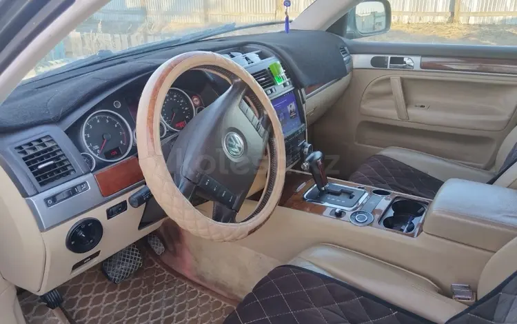 Volkswagen Touareg 2004 года за 5 000 000 тг. в Аягоз