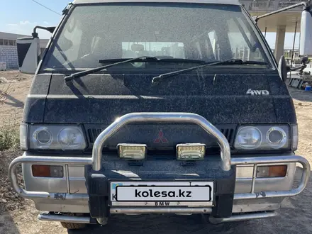 Mitsubishi Delica 1996 года за 1 000 000 тг. в Алматы – фото 2