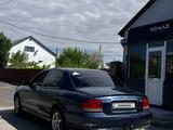 Hyundai Sonata 2003 года за 1 550 000 тг. в Атырау – фото 4