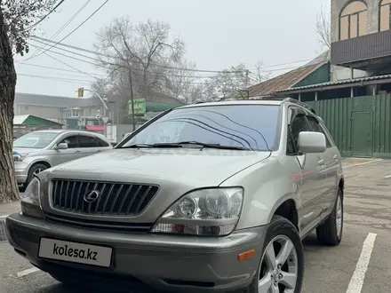 Lexus RX 300 1999 года за 4 850 000 тг. в Алматы – фото 2