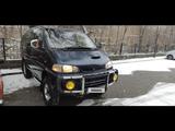 Mitsubishi Delica 1996 годаүшін4 050 000 тг. в Усть-Каменогорск – фото 2