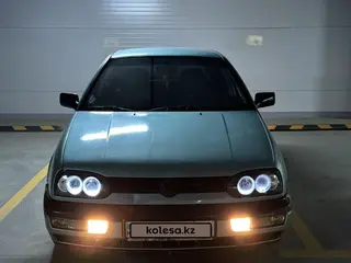 Volkswagen Golf, 1992