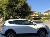 Toyota RAV4 2019 годаfor12 900 000 тг. в Актау – фото 2