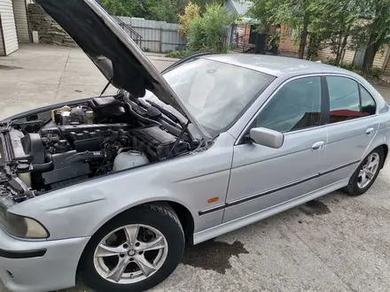 BMW 520 1996 года за 3 300 000 тг. в Усть-Каменогорск – фото 2