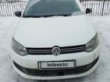 Volkswagen Polo 2015 года за 3 700 000 тг. в Актобе – фото 2