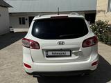 Hyundai Santa Fe 2010 годаfor3 700 000 тг. в Шымкент – фото 4