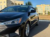 Hyundai Elantra 2020 года за 5 500 000 тг. в Уральск – фото 3