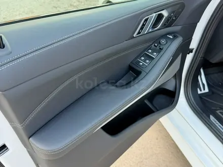 BMW X5 2024 года за 56 500 000 тг. в Астана – фото 17