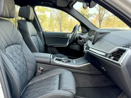 BMW X5 2024 года за 56 500 000 тг. в Астана – фото 43