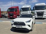 Toyota Highlander 2020 года за 20 800 000 тг. в Актобе – фото 2