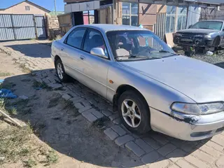 Mazda Cronos