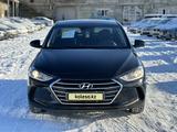 Hyundai Elantra 2017 года за 7 800 000 тг. в Актобе – фото 2